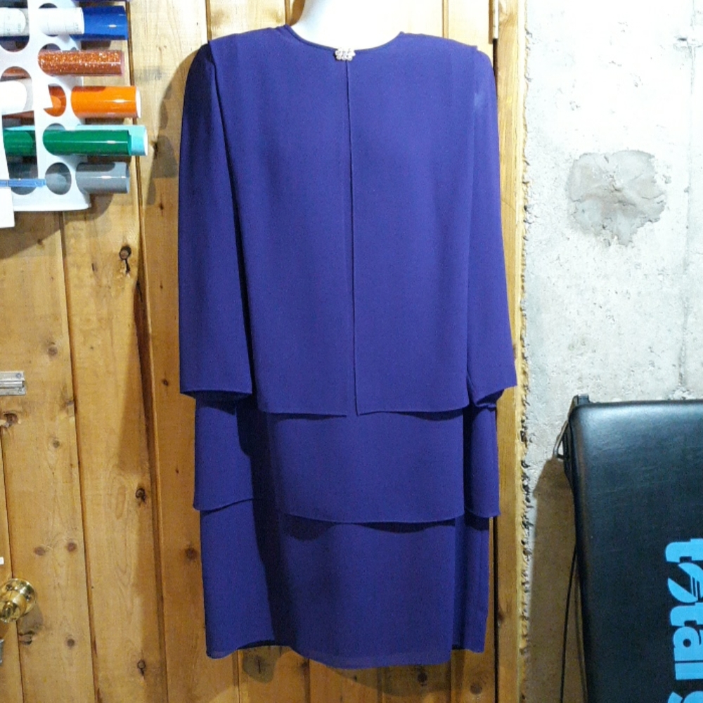 Womens evening dress, purple, sz 16W